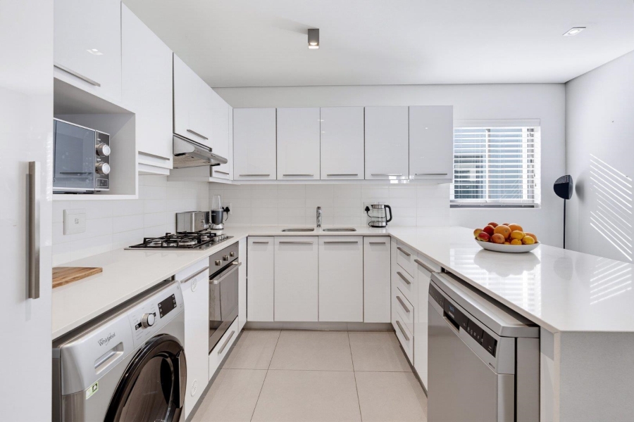 2 Bedroom Property for Sale in Gardens Western Cape
